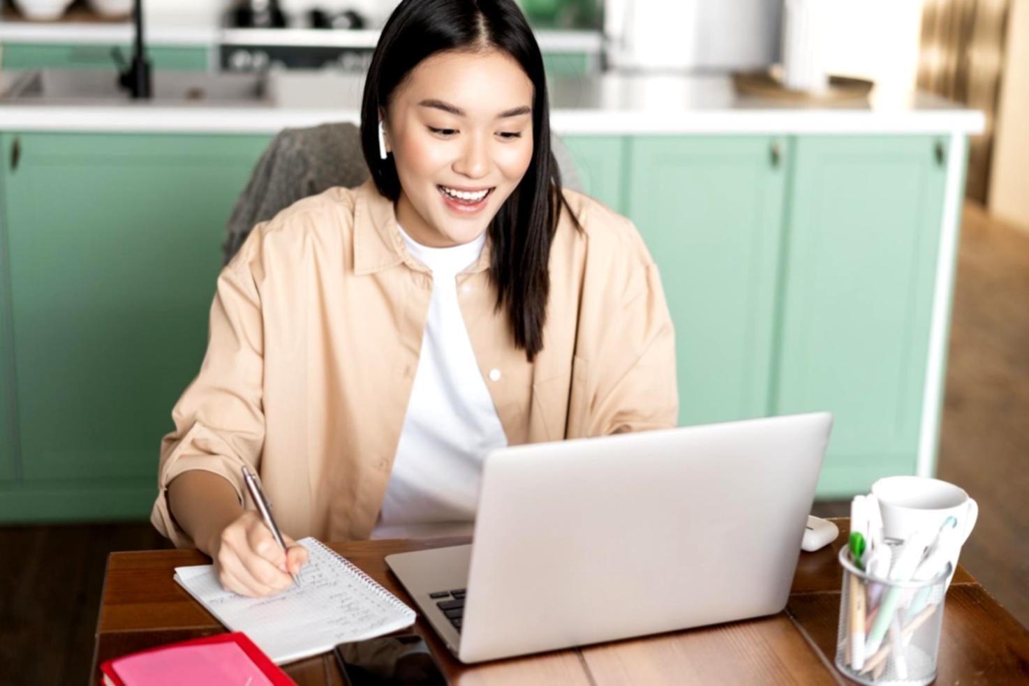 Esempio di extension unghie professionali